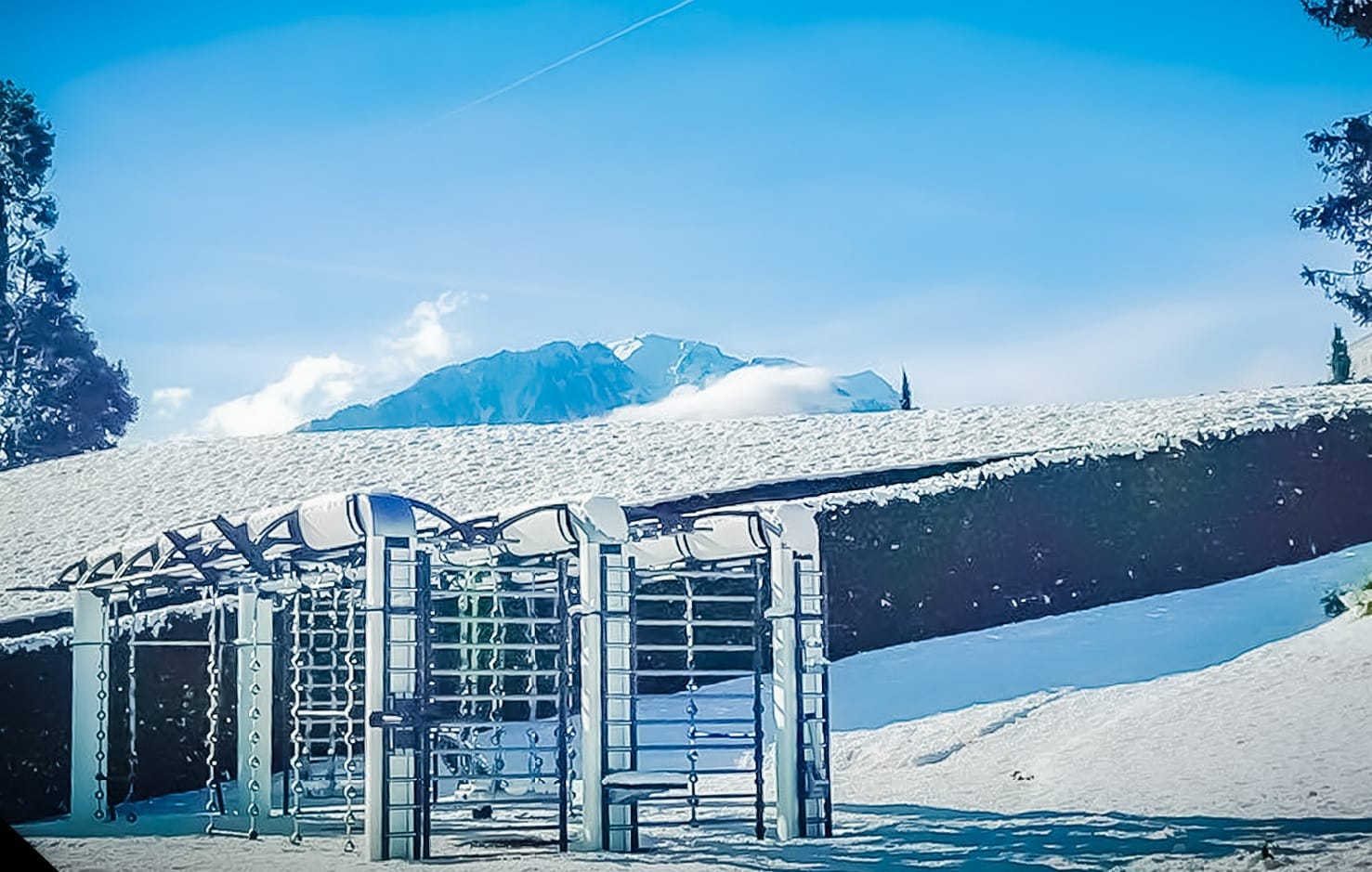 Outrace snow