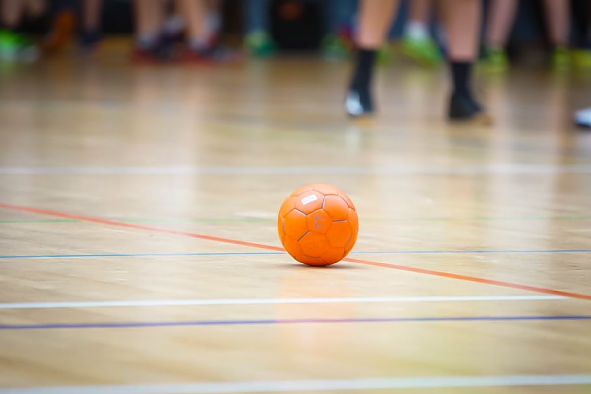 handball-handball-vorbereitung-leichtathletik-seite-ausdauer-muskelkräftigung