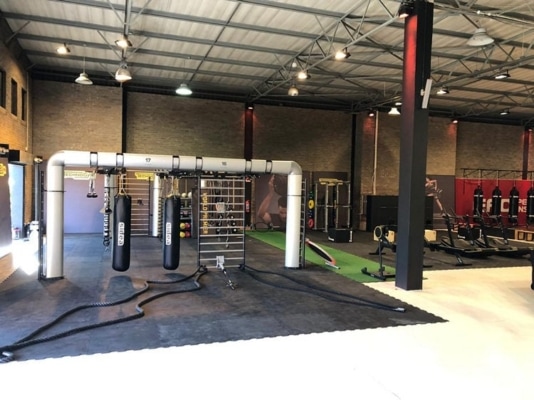 efc-performance-institute-fighter-outrace-1