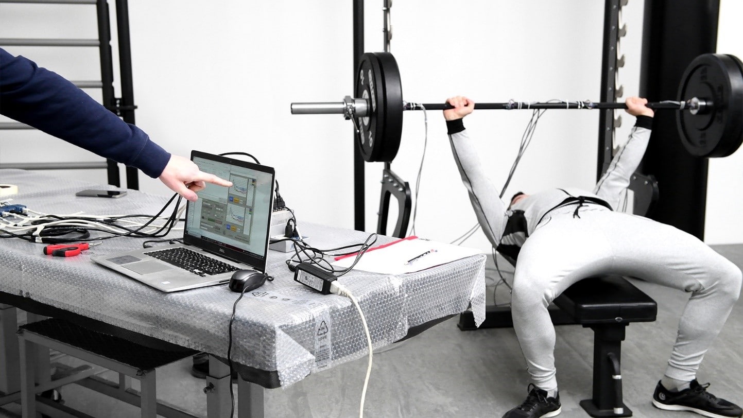 Kit complet banc de musculation développé couché avec barres et disques  caoutchouc 100 kg