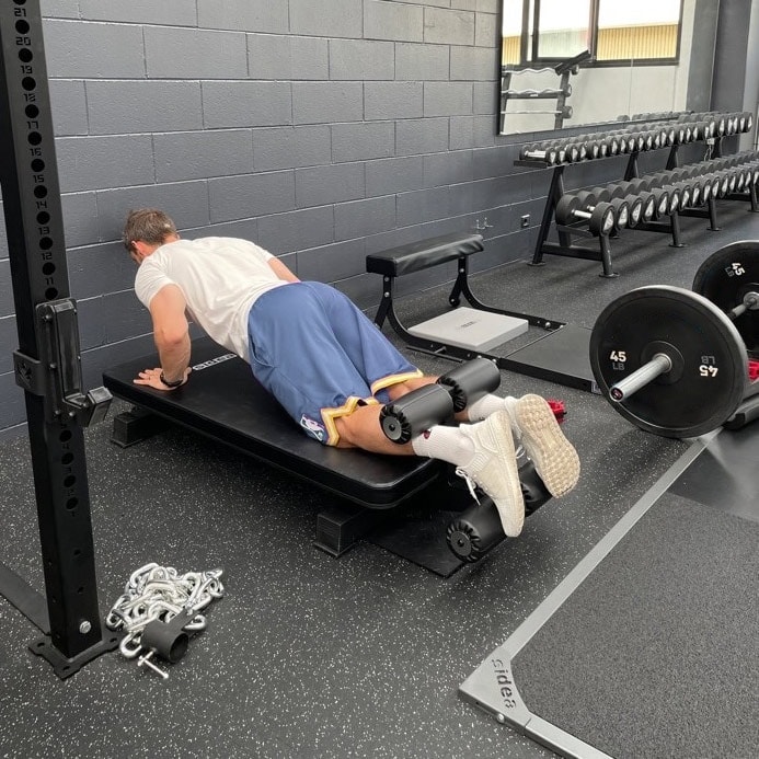 HAMSTRING-SISSY-SQUAT-BENCH-3-rotated