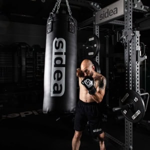 2113 saco de boxeo 20 kg negro (2)