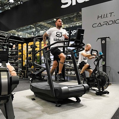 fibo stand cologne 2025 danny on a treadmill