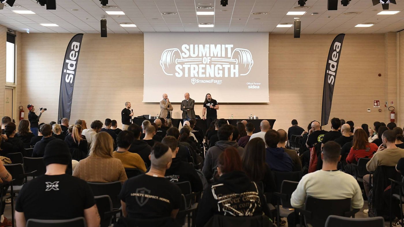 Attrezzatura fitness professionale per eventi e conferenze.Sidea summit of strength strongfirst opening convention cesena